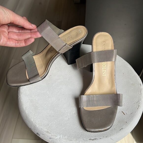 Silver Block Heels Size 5 1/2 Made in Italy MSRP $150 - Picture 1 of 4